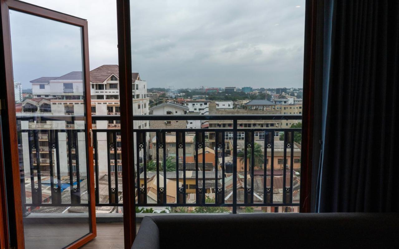G.C Royal Hotel Accra Bagian luar foto